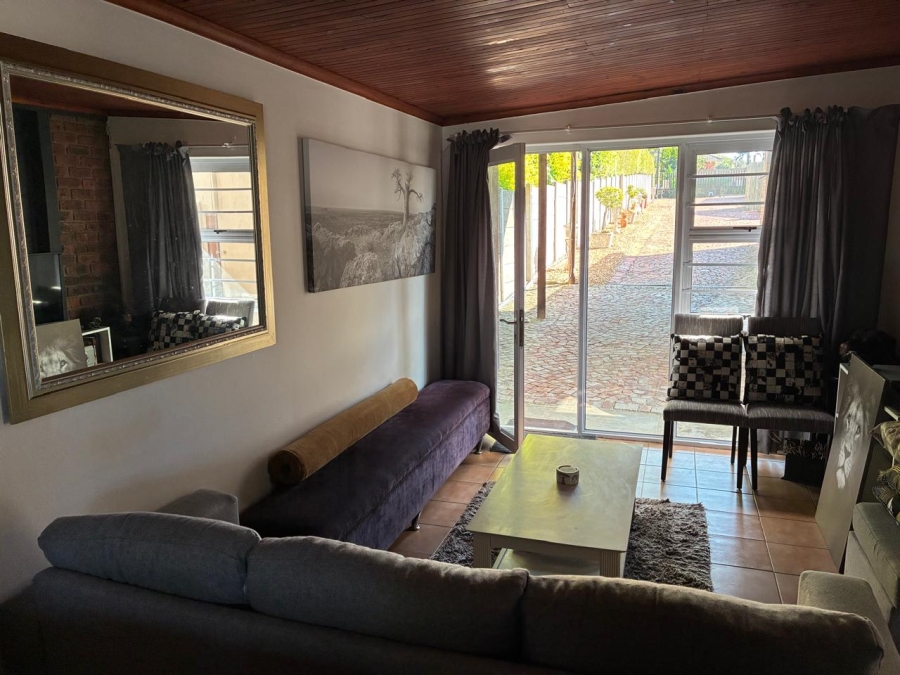 7 Bedroom Property for Sale in Heather Park Western Cape